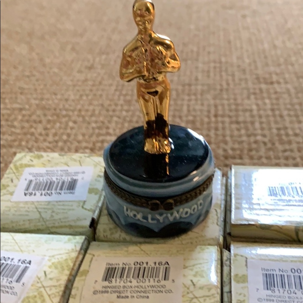 Oscar treasure box! Fun for favors or decorations.